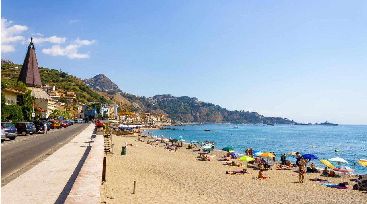 Ad un passo dal mare Giardini Naxos Exterior foto